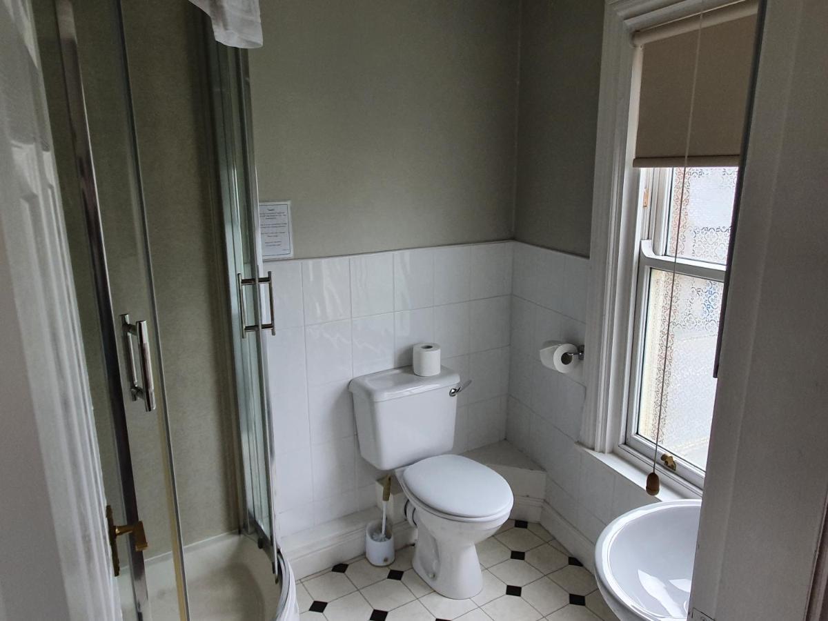 קאסלטון Swiss House B&B מראה חיצוני תמונה